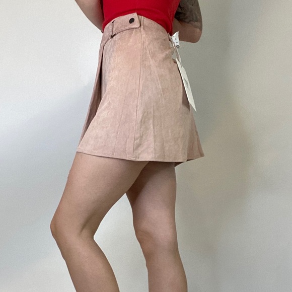 Pink Suade Mini Skirt size 4 - Picture 5 of 10